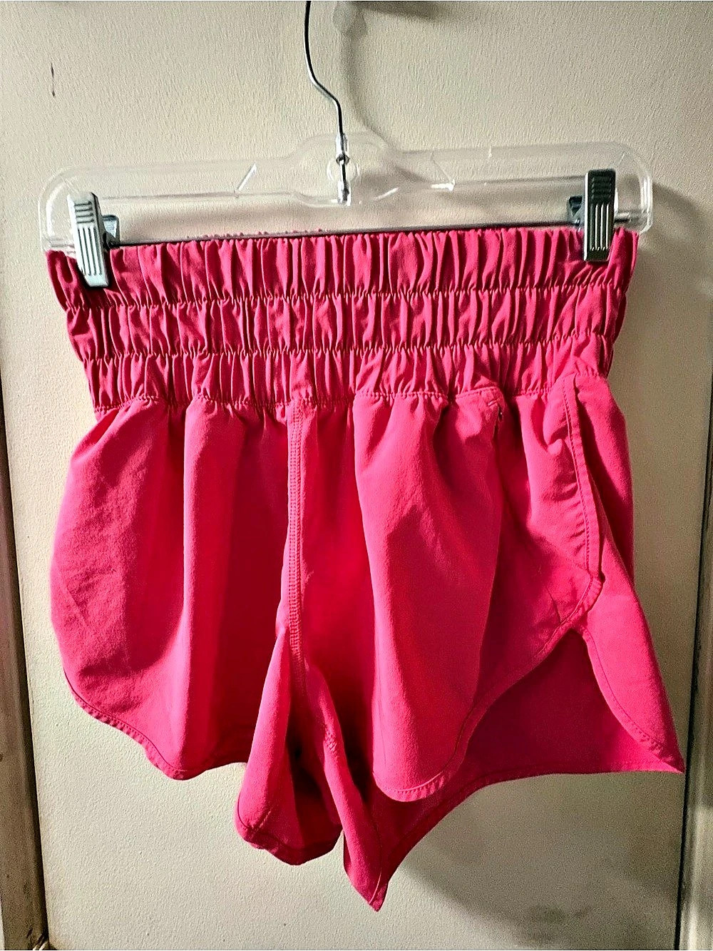 High-Rise Lined Short 3" Pink Athletic Shorts size small